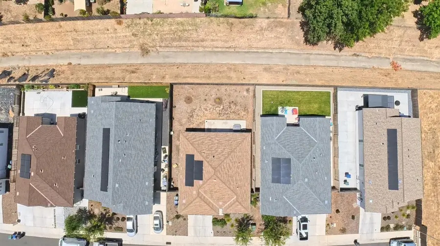 8629 Mccloud River Way, Sacramento, CA 95828 - #3