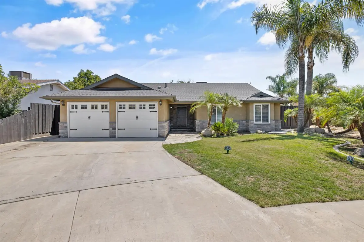 2175 Beechwood Court, Hanford, CA 93230 - #1
