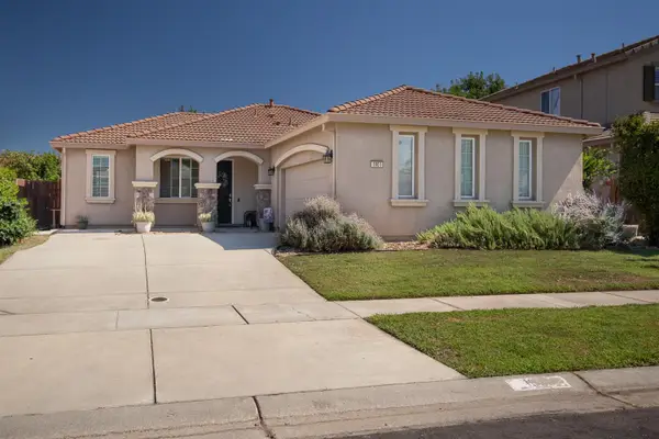 1901 Fall River Drive, Linda, CA 95901
