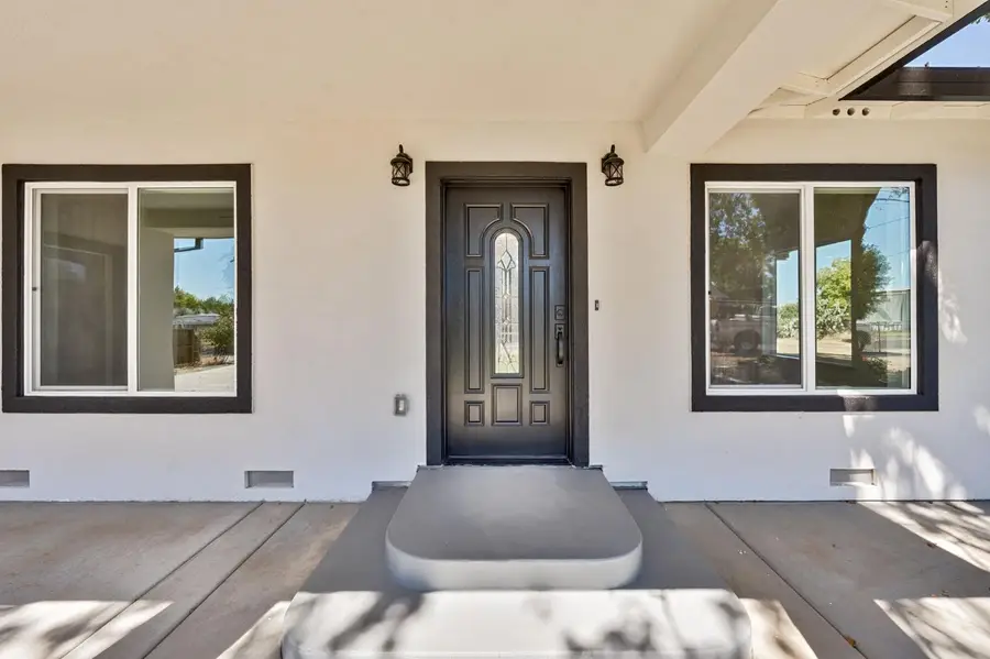 4564 Ardmore Avenue, Olivehurst, CA 95961 - #3