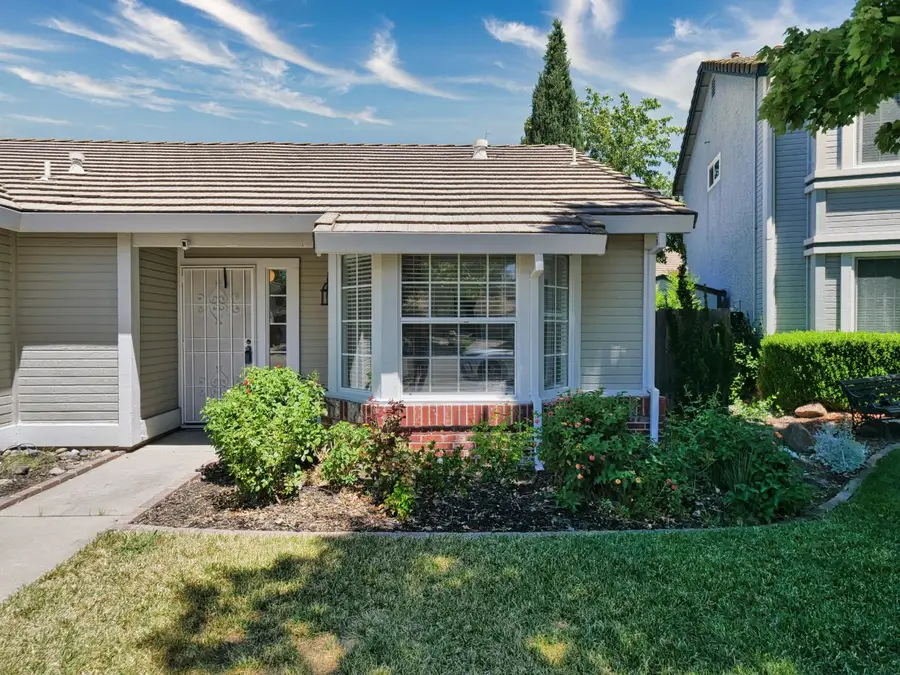 5217 Heather Pine Court, Antelope, CA 95843 - #3