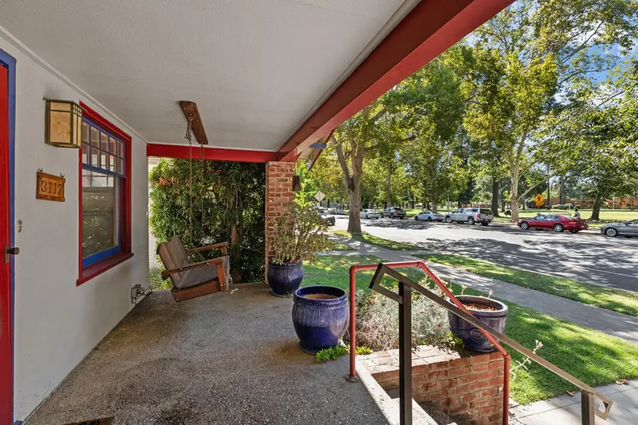 3117 Mckinley Boulevard, Sacramento, CA 95816 - #2