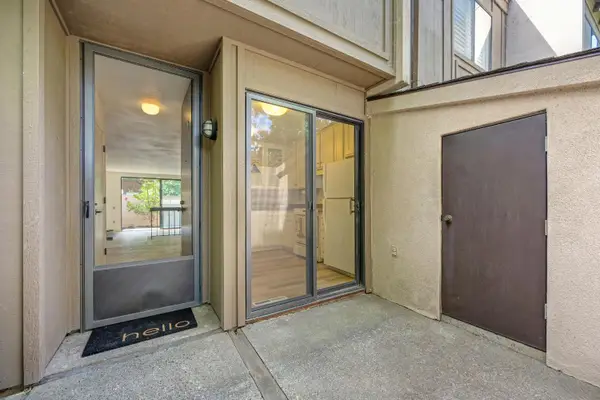891 Woodside Lane #2, Sacramento, CA 95825