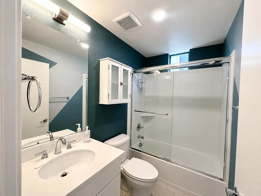 166 Log Pond Lane, Sacramento, CA 95818 - #3