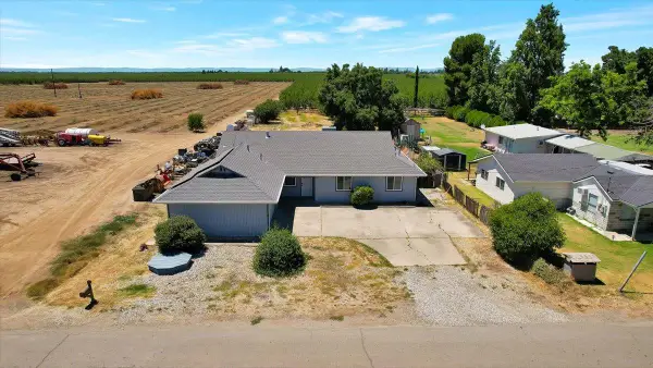 2137 Holcomb Avenue, Yuba City, CA 95993