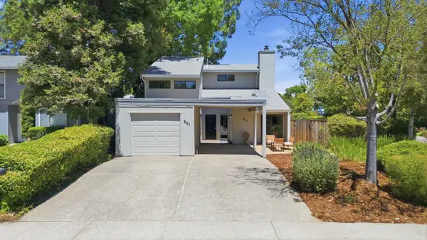 901 Pamplona Avenue, Davis, CA 95616