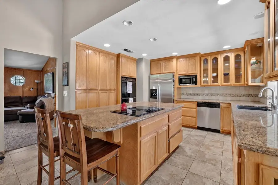 629 Tanbark Oak Court, El Dorado Hills, CA 95762 - #2
