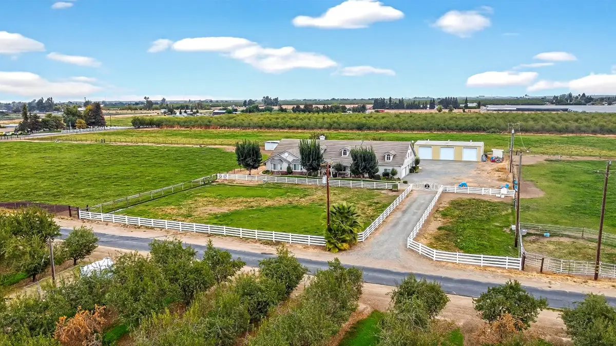 770 Merriam Road, Hickman, CA 95323 - #1