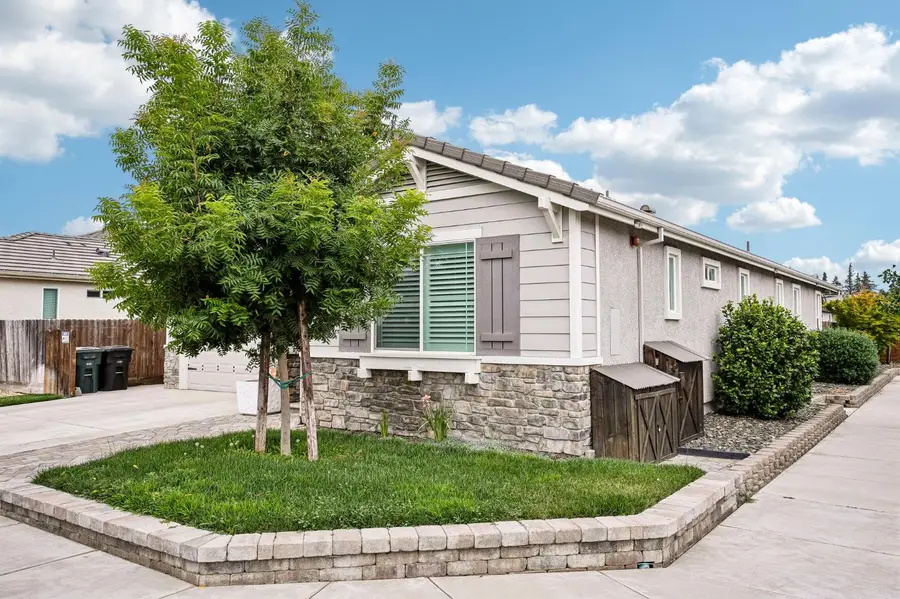 4225 Sierra Street, Riverbank, CA 95367 - #3