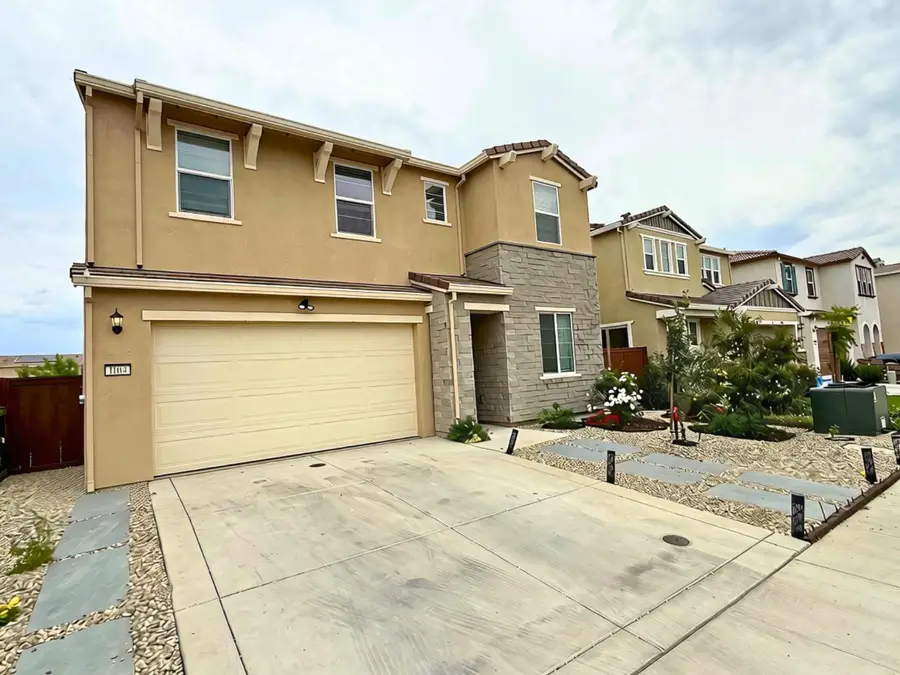 1064 Caraballo Drive, Roseville, CA 95747 - #2