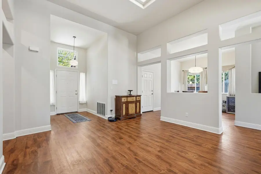 3609 Grimshaw Way, Elk Grove, CA 95758 - #3