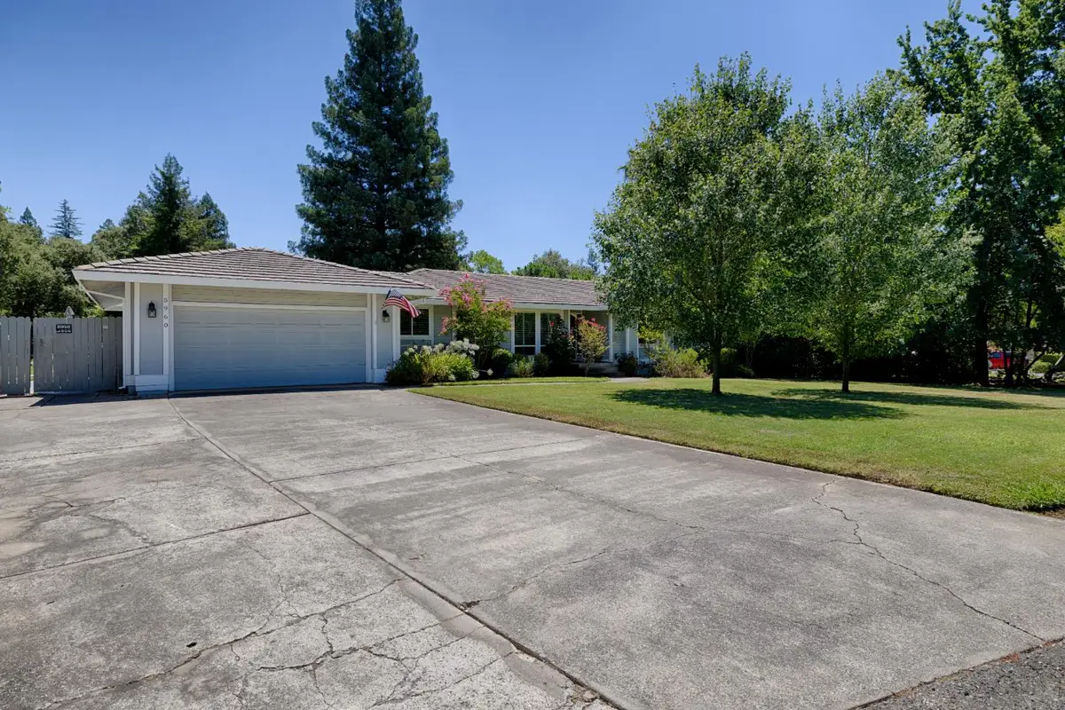 5960 Long Acres Ct, Fair Oaks, CA 95628 - #1
