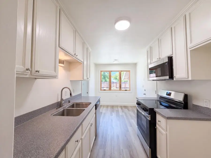 4601 Summit Way, Sacramento, CA 95820 - #2