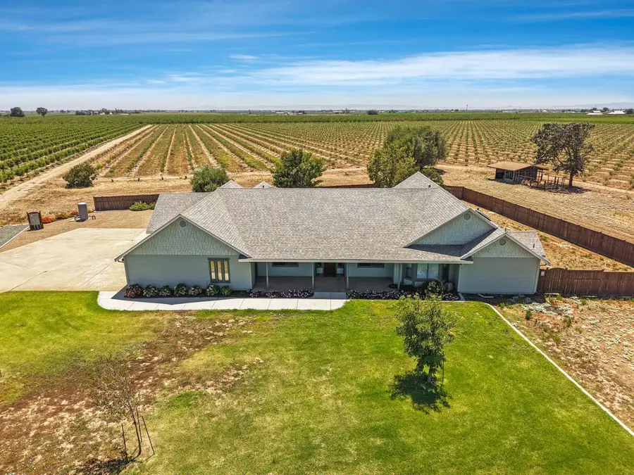 1844 W Highway12, Lodi, CA 95242 - #2