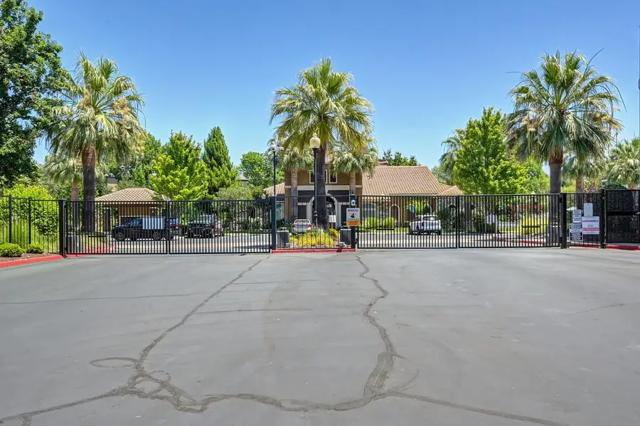 8434 Walerga Road #136, Antelope, CA 95843 - #2