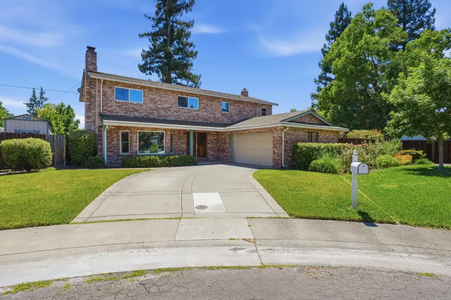 7401 Hollyhock Court, Citrus Heights, CA 95621 - #2