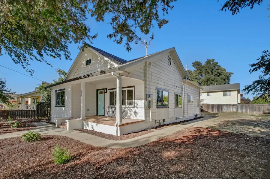 505 Johnston Street, Woodland, CA 95776 - #2