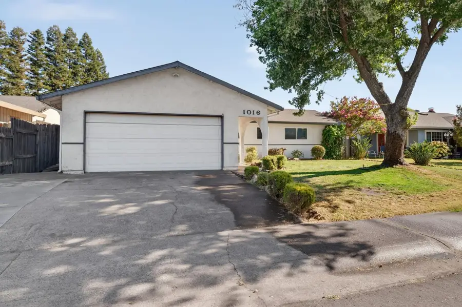1016 Azure Court, Roseville, CA 95678 - #3