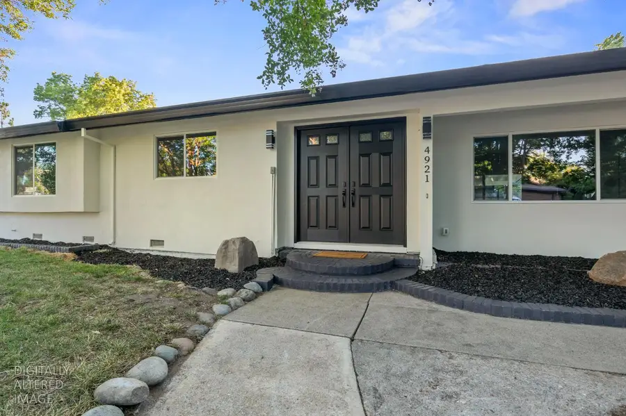 4921 Bowman Oaks Way, Carmichael, CA 95608 - #3