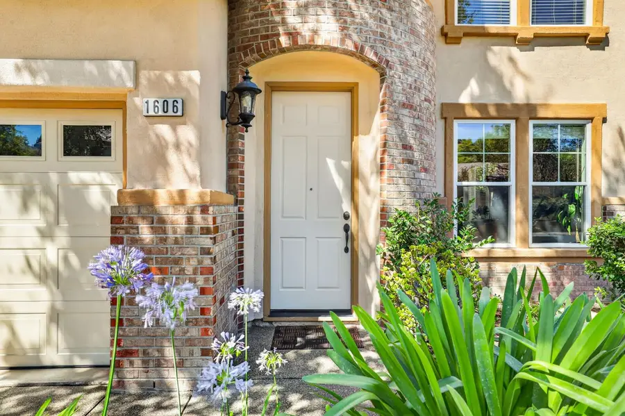 1606 Daunting Drive, El Dorado Hills, CA 95762 - #3