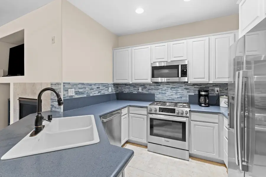 1902 Esplanade Circle, Folsom, CA 95630 - #2