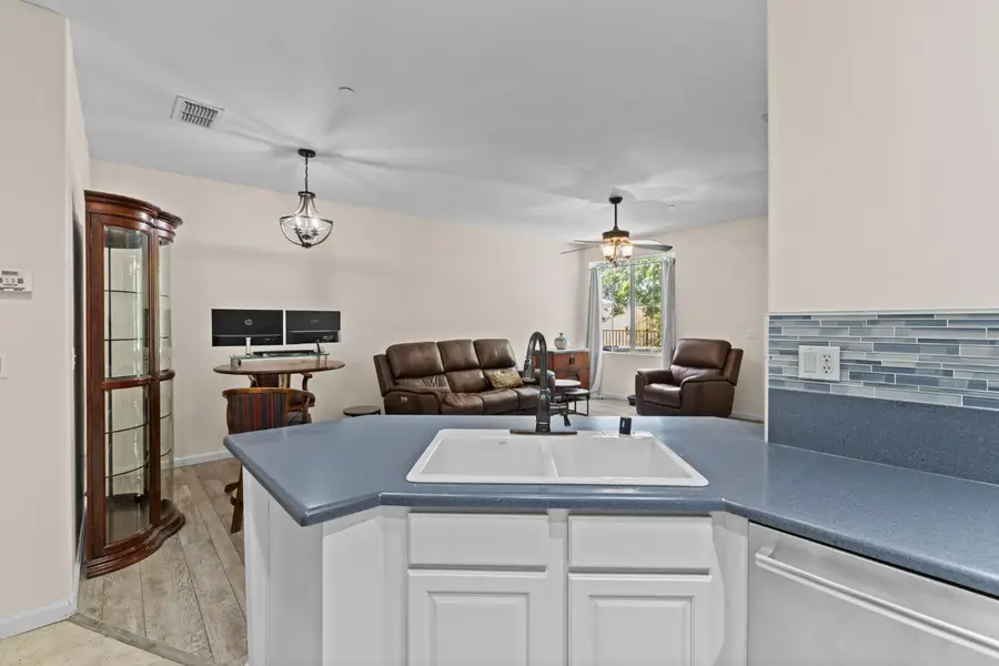 1902 Esplanade Circle, Folsom, CA 95630 - #3