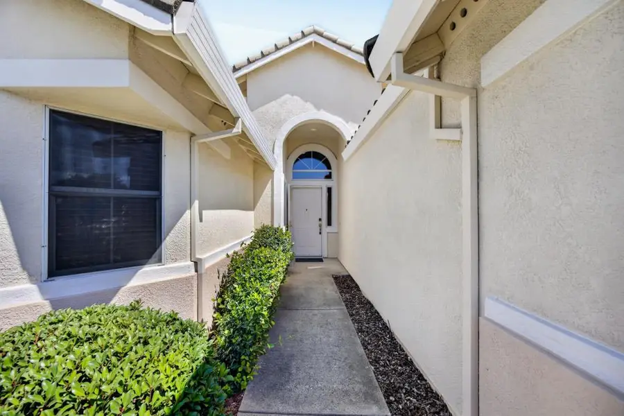 632 Blackstone Court, Roseville, CA 95747 - #2