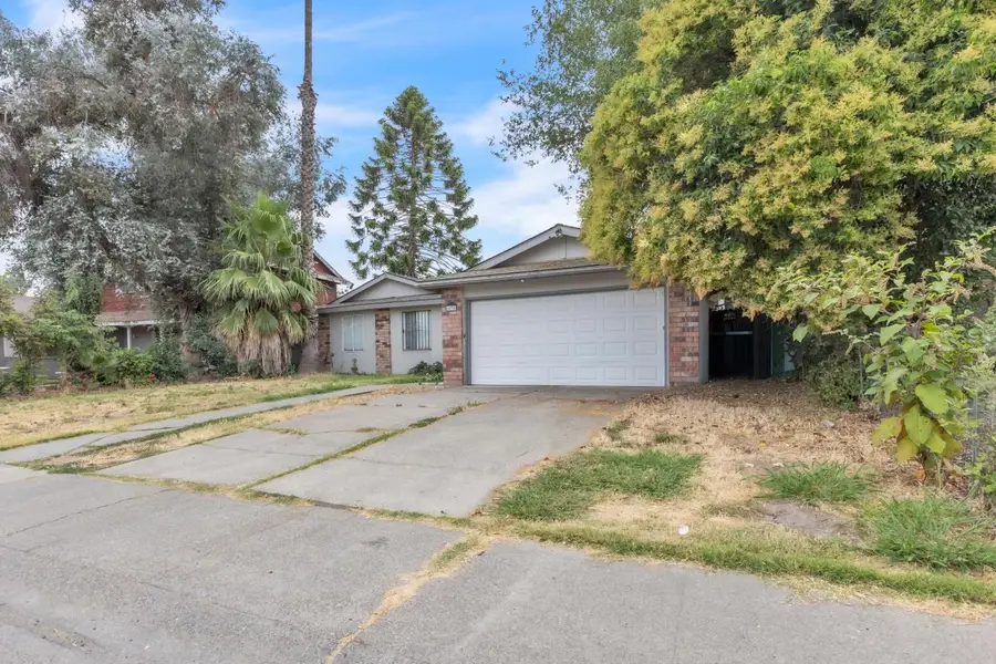 5890 Hollyhurst Way, Sacramento, CA 95823 - #3