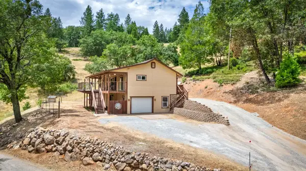 6021 Starkes Grade Road, Pollock Pines, CA 95726