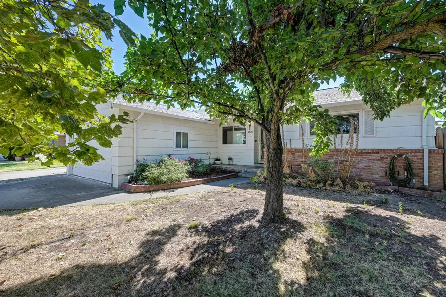 2629 Aramon Drive, Rancho Cordova, CA 95670 - #2