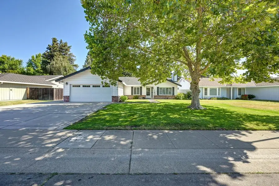 55 Bingham Circle, Sacramento, CA 95831 - #3