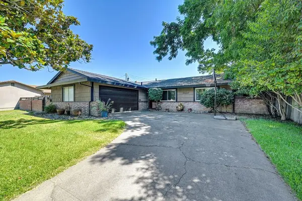 1026 W El Camino Avenue, Sacramento, CA 95833
