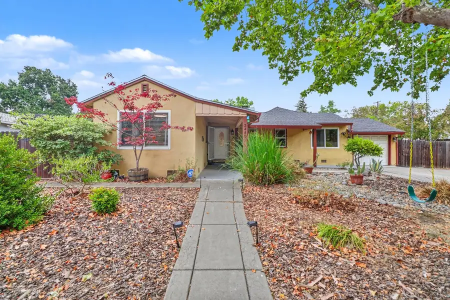 2440 Carlsbad Avenue, Sacramento, CA 95821 - #3