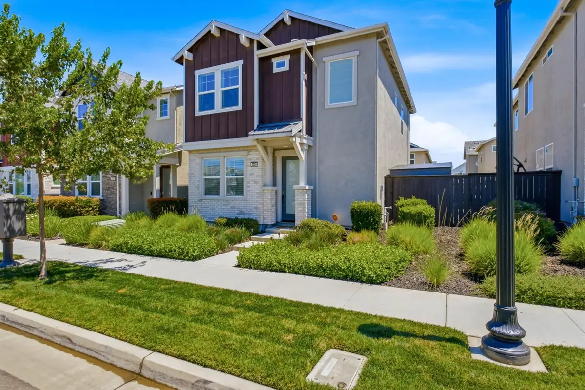 2708 Bathford Street, Sacramento, CA 95833 - #1