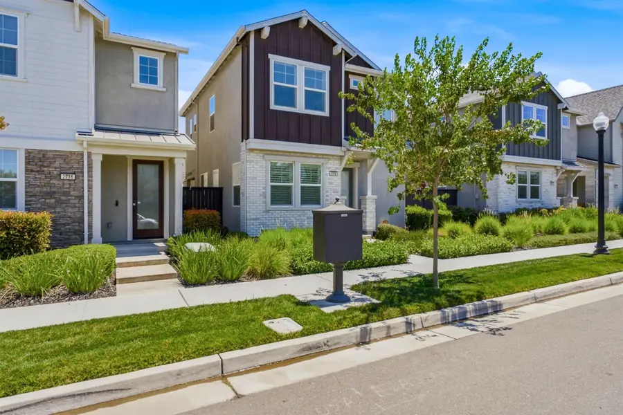2708 Bathford Street, Sacramento, CA 95833 - #2