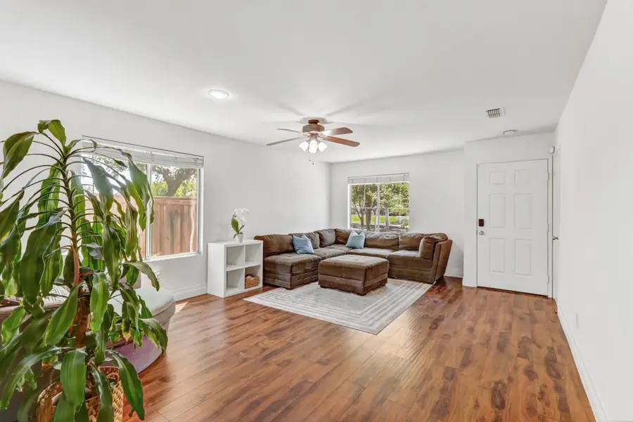 3134 San Nicolas Road, West Sacramento, CA 95691 - #3