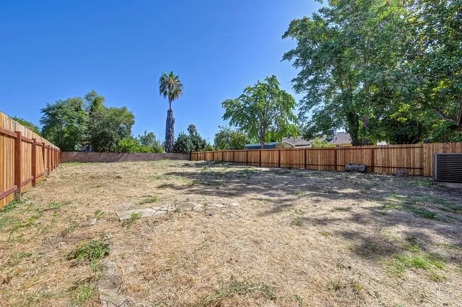 4271 Soledad Avenue, Sacramento, CA 95820 - #3
