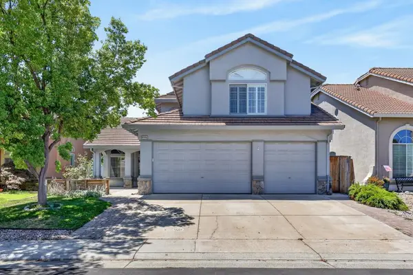 8964 Panamint Court, Elk Grove, CA 95624