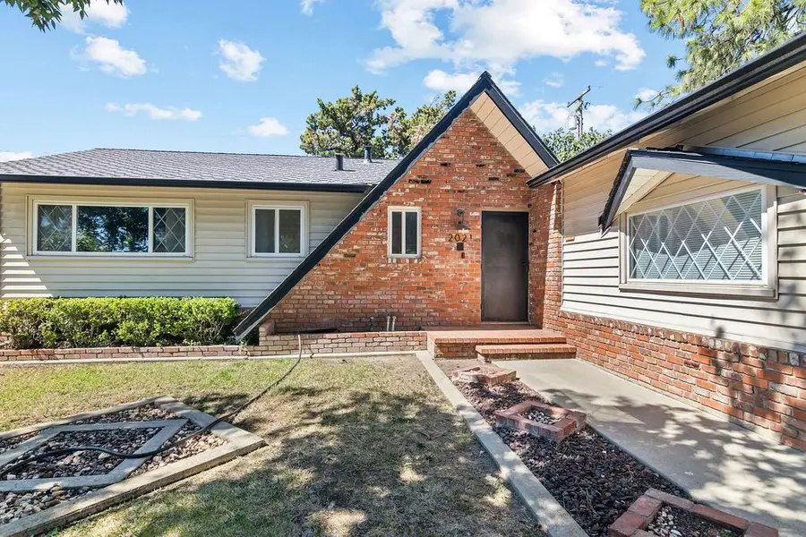2021 Shaw Avenue, Modesto, CA 95354 - #3