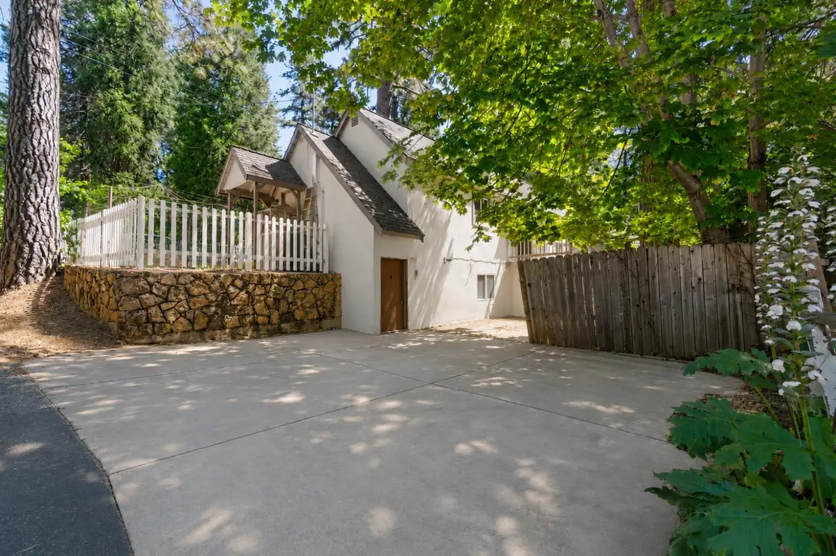 4934 Cedar Drive, Camino, CA 95709 - #1