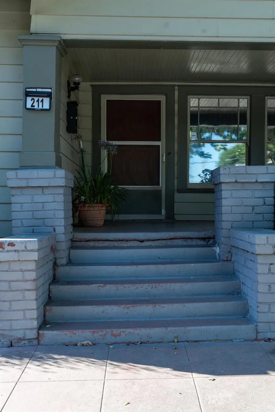 211 E Willow Street, Stockton, CA 95202 - #3