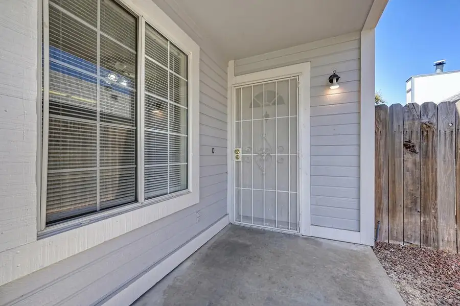 6241 Riverbelle Court, Rio Linda, CA 95673 - #3