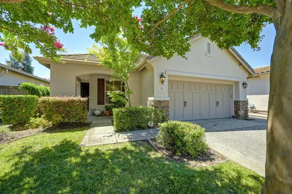121 Perazul Circle, Sacramento, CA 95835