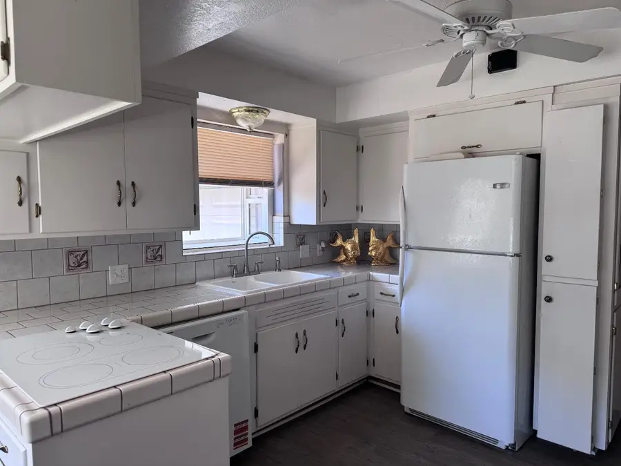 5980 Holstein Way, Sacramento, CA 95822 - #3