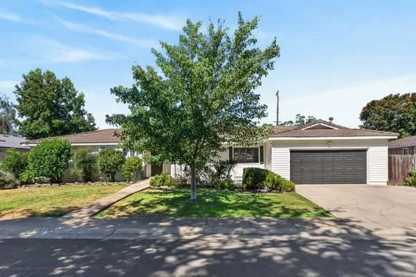 9528 Sara Street, Elk Grove, CA 95624