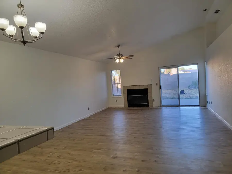 7721 Temwoods Way, Sacramento, CA 95828 - #3