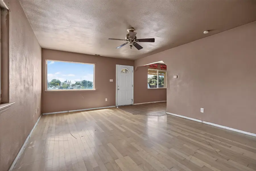 91 Danville Way, Sacramento, CA 95838 - #2