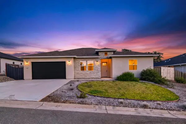 6 Moonbeam Court, Oroville, CA 95966