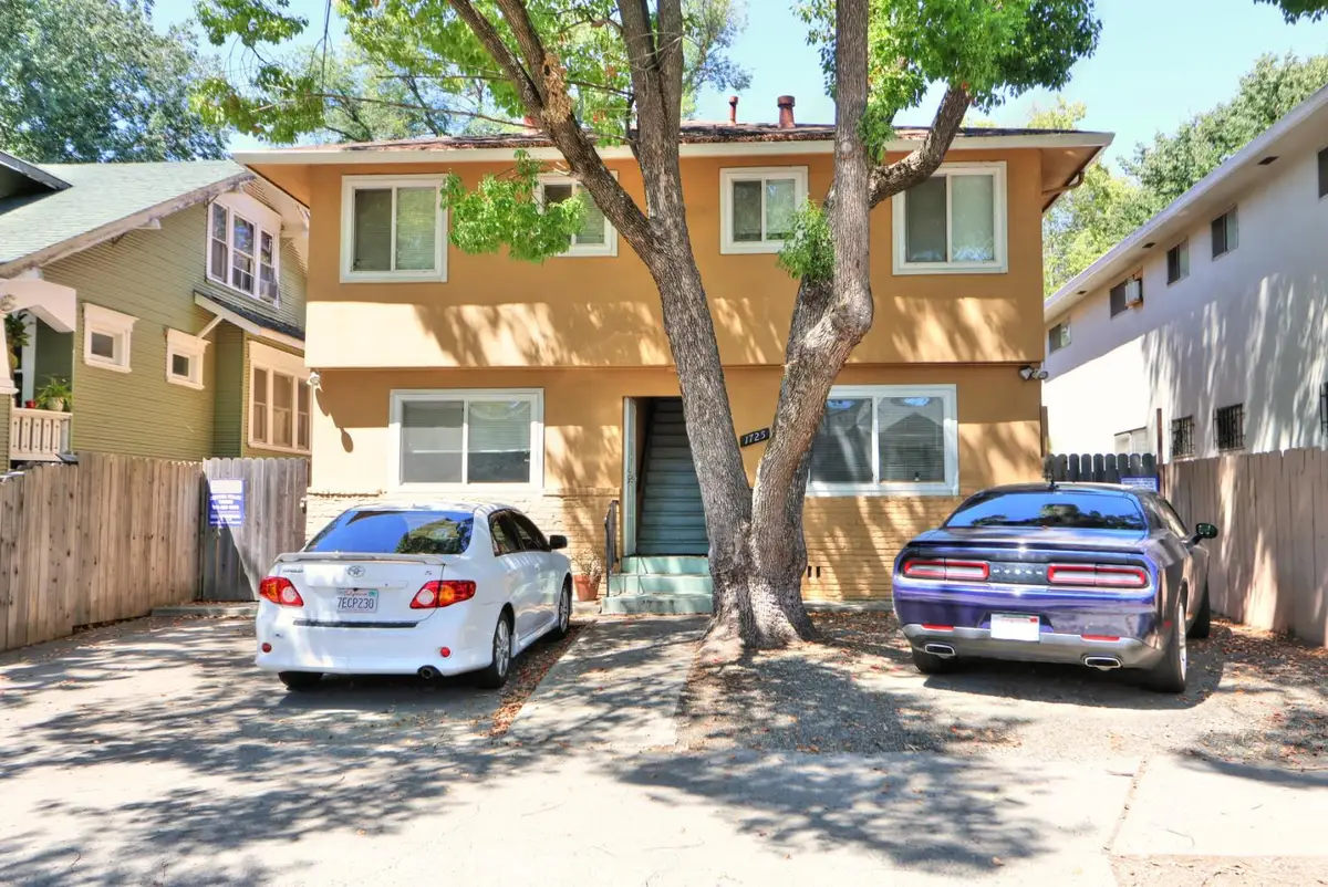 1725 V Street, Sacramento, CA 95818 - #1