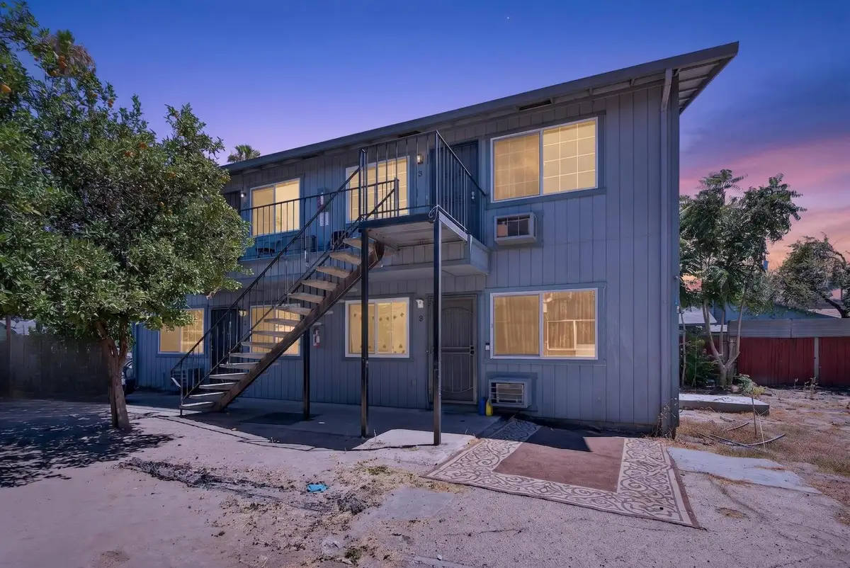 131 S Airport Way, Stockton, CA 95205 - #1